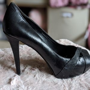 Guess open toed stilettos